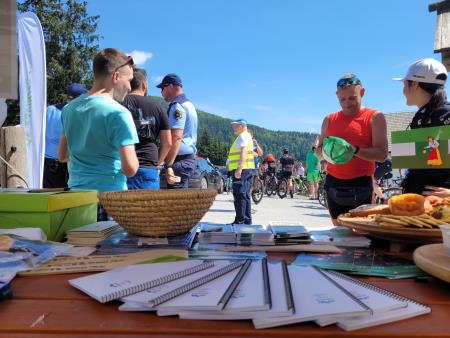 Festival SAŠA kolesari ob gostovanju dirke Po Sloveniji v Lučah